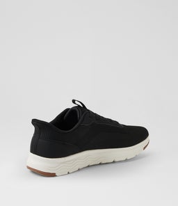 WAMRUM CF BLACK KNIT