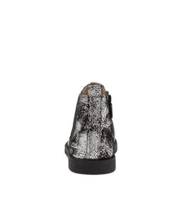 202916 CHELSEA II JNR CK BLACK SILVER DISTRESS LEATHER SYNTHETIC