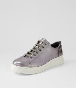 K200645 RUNNER UP CM DK GRAY LEATHER
