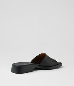 K201485 DANA CM BLACK LEATHER