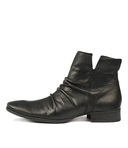 DEPP BLACK LEATHER