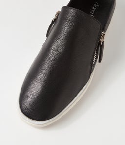 ASHLI DF BLACK SILVER LEATHER