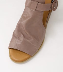 DARMEL DF DK STONE TAN LEATHER