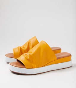EHBRIT DF YELLOW LEATHER