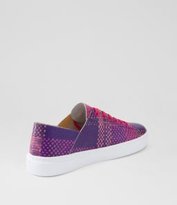 OAKS DF FUCHSIA MULTI LEATHER