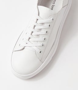 OAKS DF WHITE LEATHER