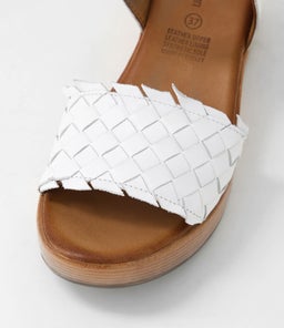 CLEVO DF WHITE LEATHER