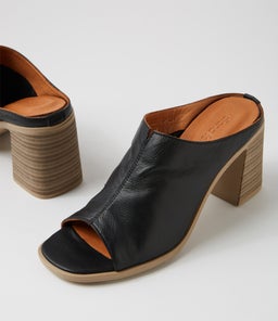 CASEYD DF BLACK LEATHER