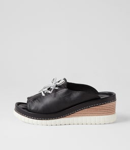 CONFIDENT DF BLACK LEATHER