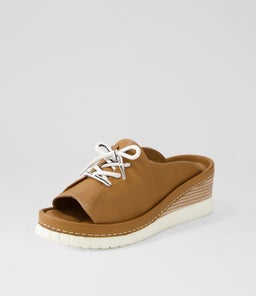 CONFIDENT DF TAN LEATHER
