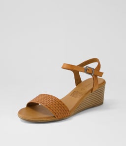POSSIEE DF TAN LEATHER