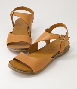 SREEYAN DF TAN LEATHER