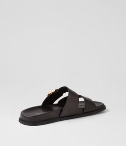 VATUM DF BLACK LEATHER