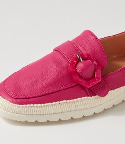 ATONEMENT DF DK FUCHSIA LEATHER