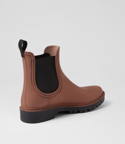 LAURINA2 DF CHOC BLACK SOLE GUMBOOT