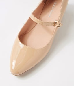 OVALE DF NUDE PATENT LEATHER