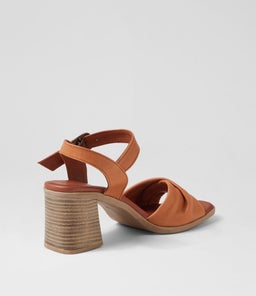 MOAMA DF TAN LEATHER