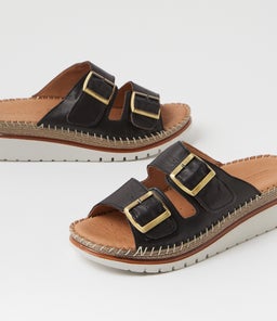 ISREE DF BLACK LEATHER