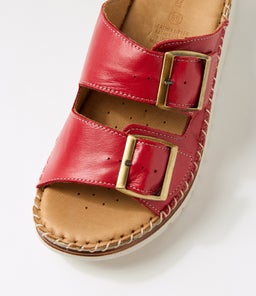 ISREE DF RED LEATHER