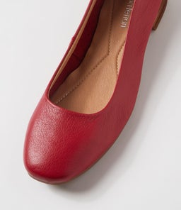 TATTIA DF DK RED LEATHER