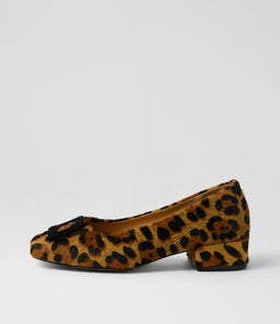 INDIARNA DF TAN LEOPARD PONY