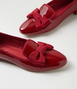 POETNESS DF DEEP RED PATENT LEATHER