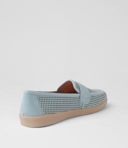 YOEWE DF PALE BLUE LEATHER