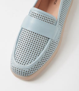 YOEWE DF PALE BLUE LEATHER