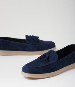 YENETA DF NAVY SUEDE