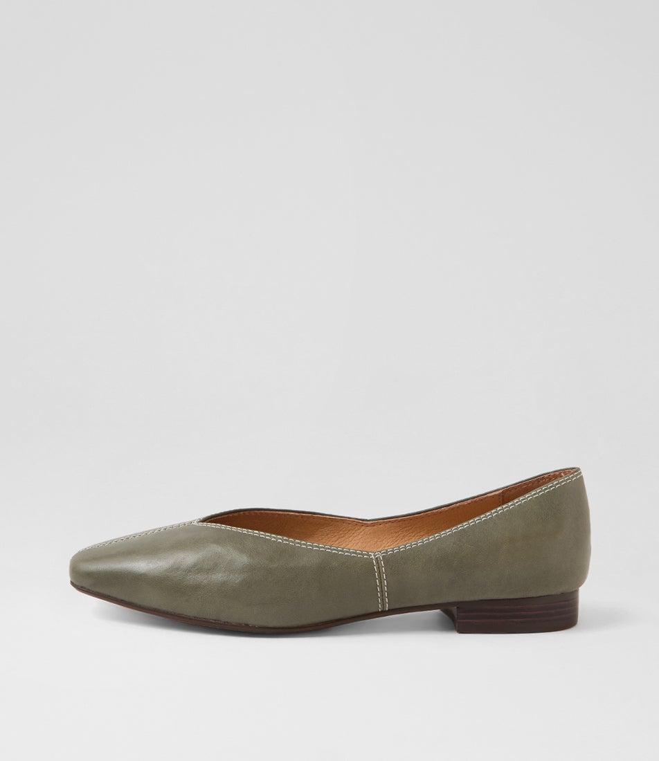 Dolla Olive Leather Flat Shoes Dolla Olive Leather Flat Shoes
