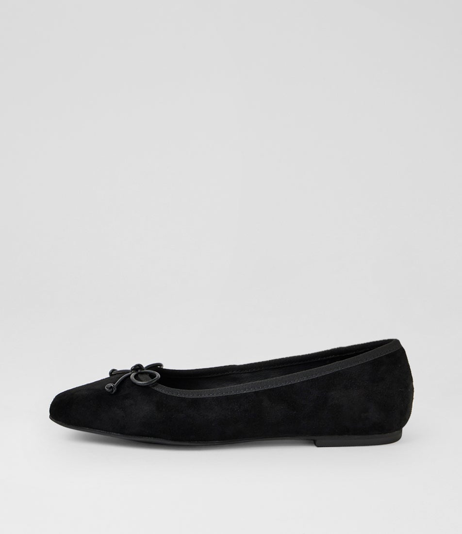 Zokena Black Suede Flat Shoes Zokena Black Suede Flat Shoes