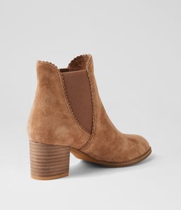 SADORE LT CHOC NATURAL HEEL SUEDE