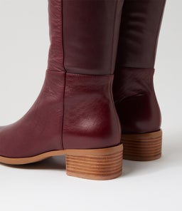 TETLEY BURGUNDY LEATHER STRETCH SMOOTH