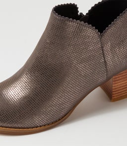 SHARON PEWTER CUT LEATHER