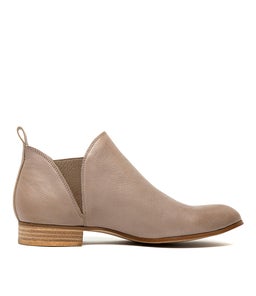 FOE ASH LEATHER