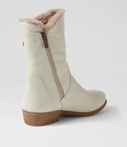 RUDO ALMOND NATURAL LEATHER FUR