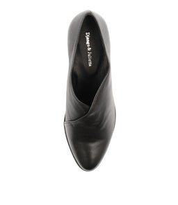 TRACKM BLACK LEATHER
