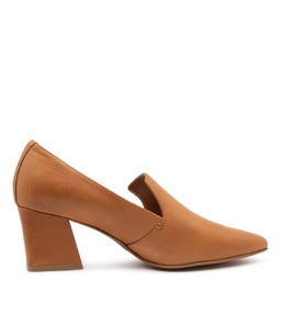 MISSIES TAN LEATHER