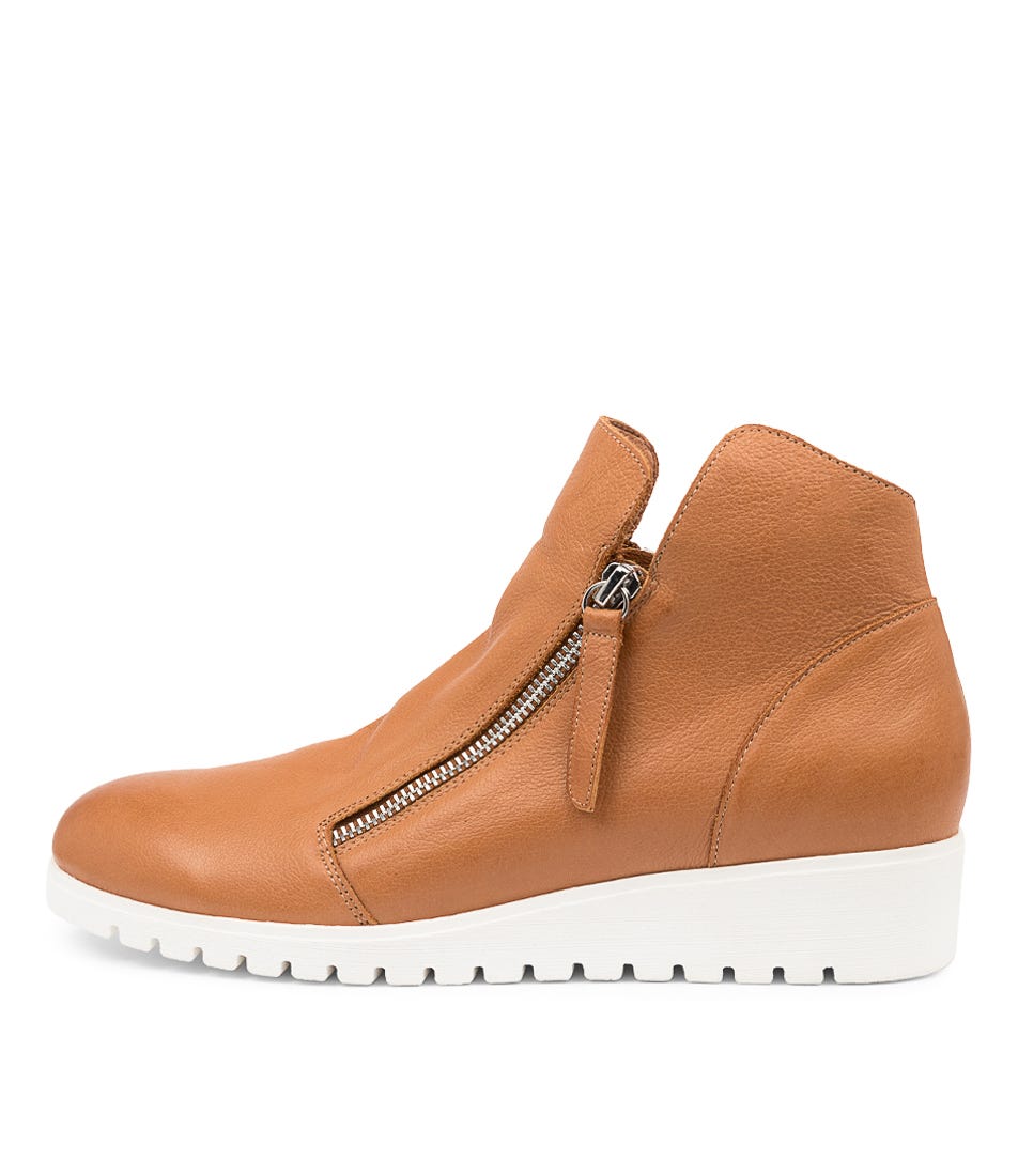 django and juliette boots tan