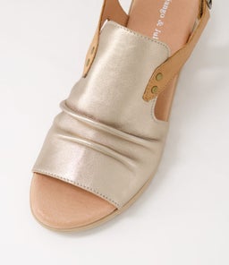 MADIS DJ CHAMPAGNE DK TAN LATTE SOLE LEATHER