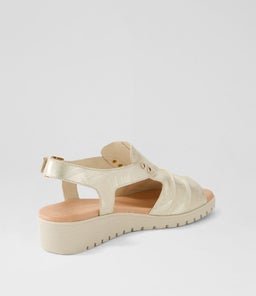 MADIS DJ PALE GOLD ALMOND SOLE SCRATCH LEATHER