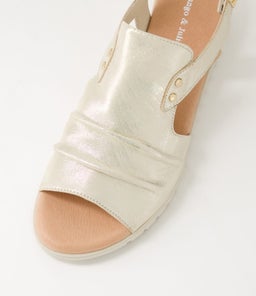 MADIS DJ PALE GOLD ALMOND SOLE SCRATCH LEATHER