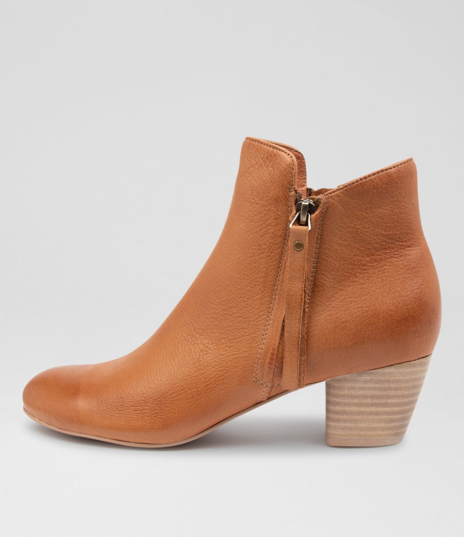 Demanse Dj Dk Tan Leather Demanse Dj Dk Tan Leather