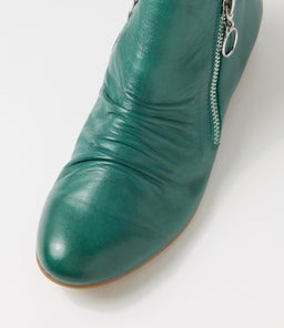 GINGERLY DJ DK EMERALD LEATHER