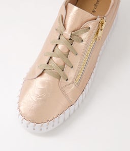 BUMP DJ PEACH WHITE SOLE SHRUNKEN LEATHER