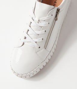 BUMP DJ WHITE WHITE SOLE PATENT LEATHER