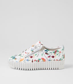 Bump Australiana Print Leather Sneakers Bump Australiana Print Leather Sneakers