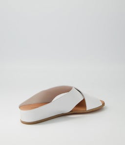 HARLI DJ WHITE LEATHER