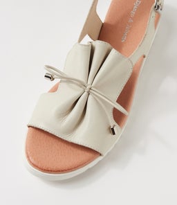 MALIKA DJ ALMOND WHITE SOLE LEATHER