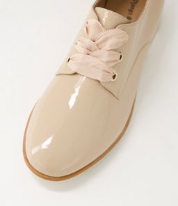BIPKA DJ CAFE PATENT LEATHER